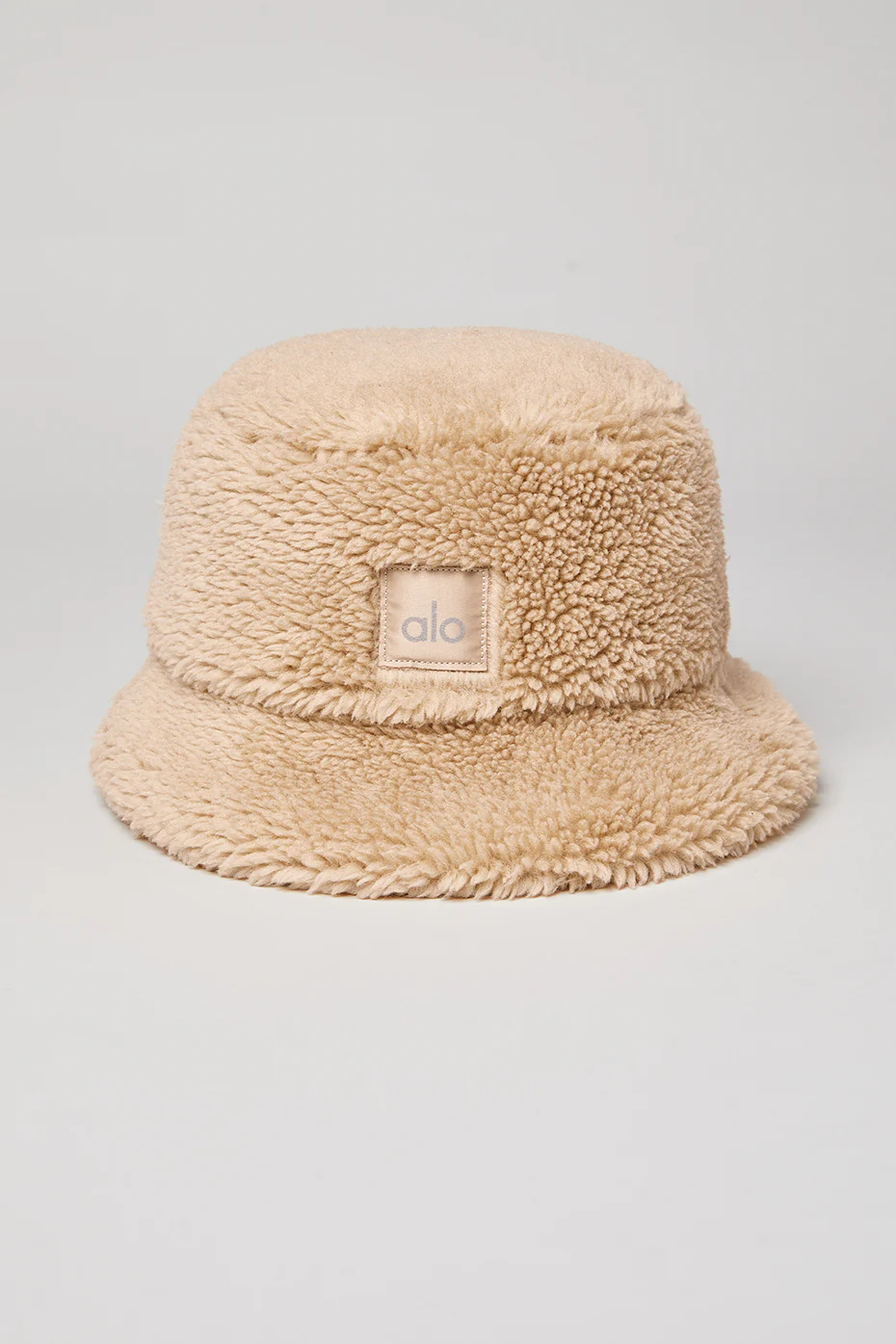 Alo Yoga Foxy Sherpa Bucket Hat - Camel Alo Yoga Foxy Sherpa Bucket Hat – Camel online