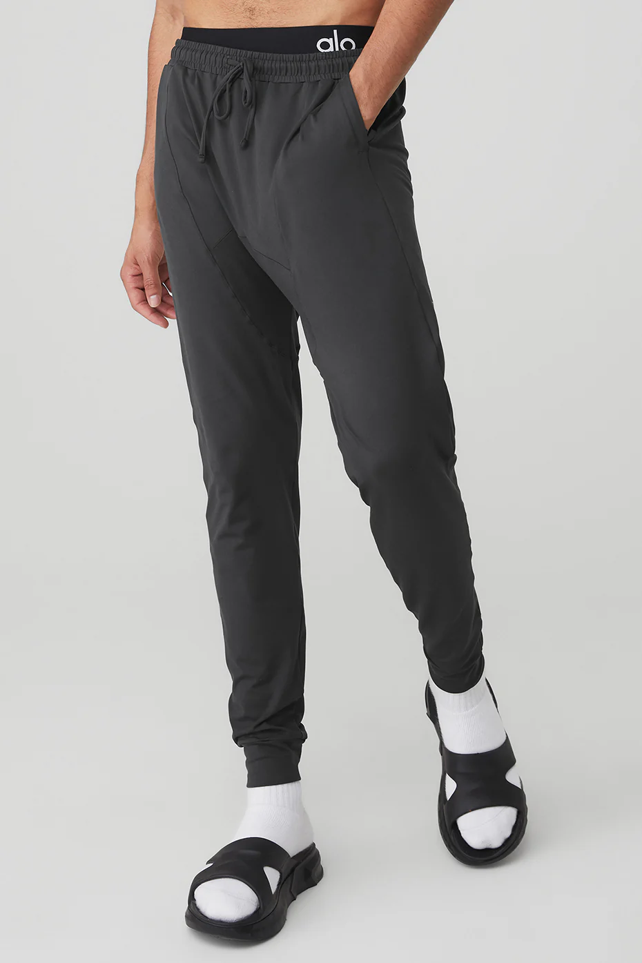 Alo Yoga Conquer Revitalize Pant – Anthracite online