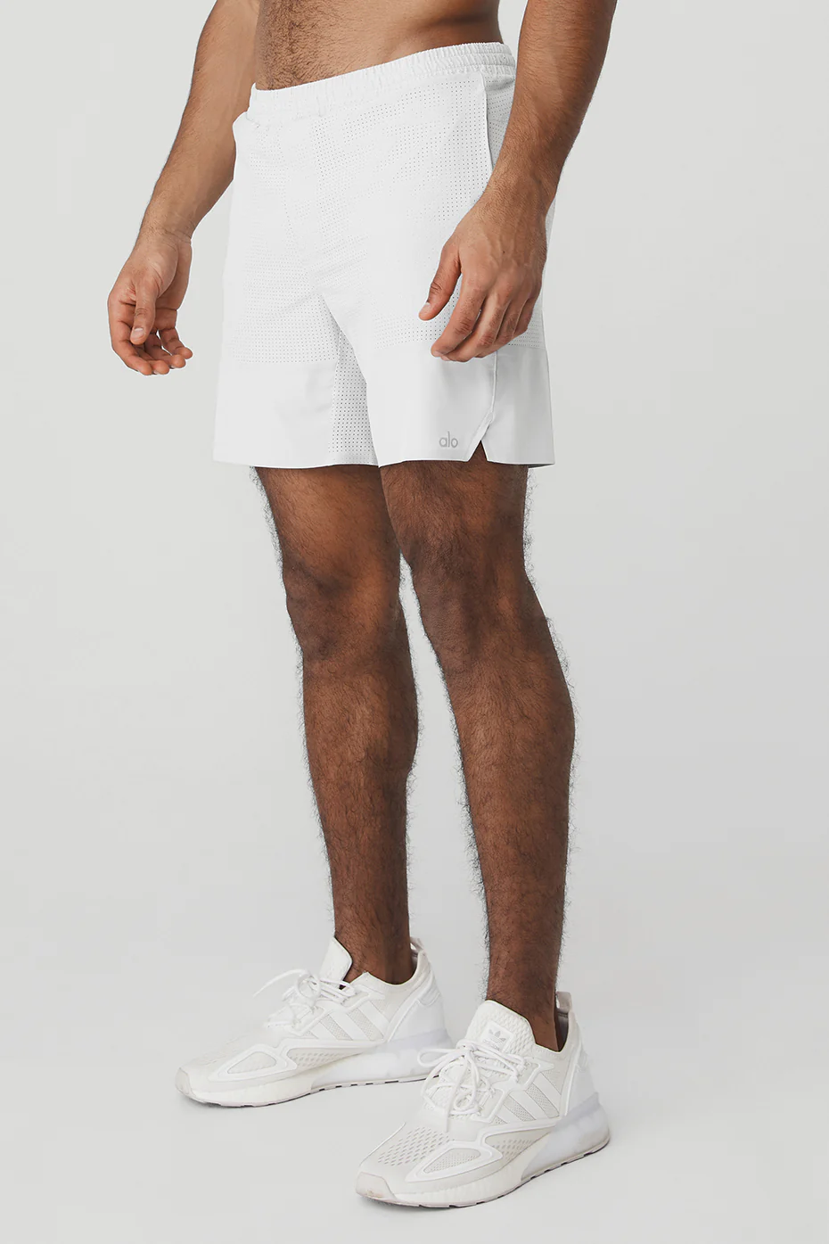 Alo Yoga 7 Traction Short – White online