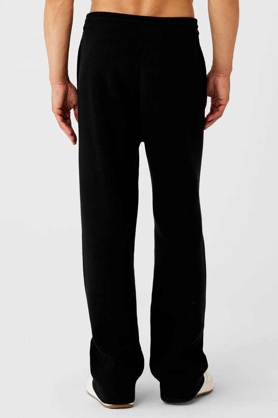 Alo Yoga Scholar Straight Leg Sweatpant – Black online