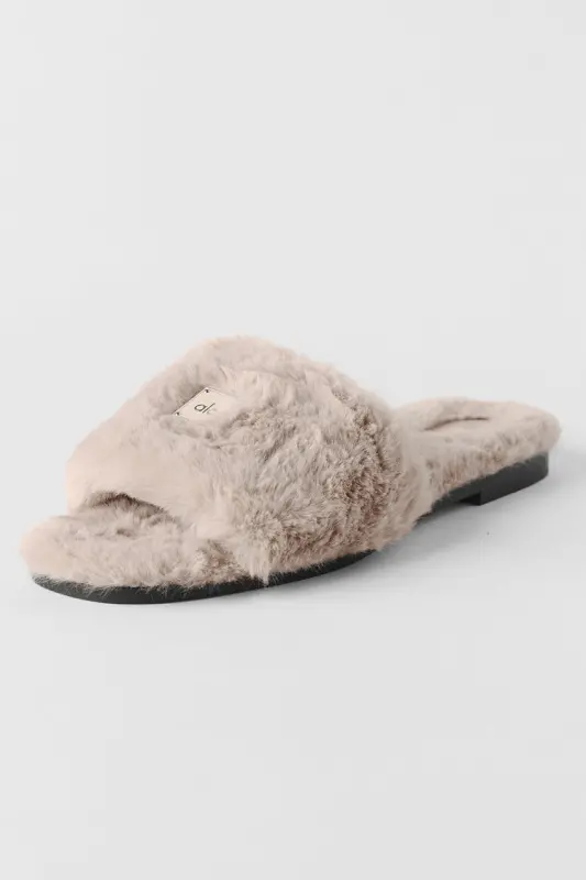 ALO Classico Faux Fur Sandal – Oat online