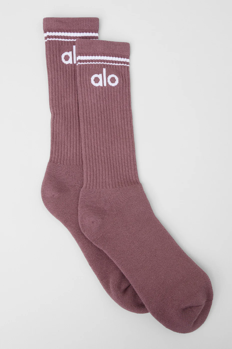Alo Yoga Unisex Throwback Sock - Woodrose/White Alo Yoga Unisex Throwback Sock – Woodrose/White online