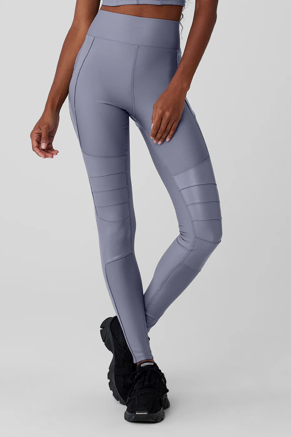 Alo Yoga Airlift Winter Warm High-Waist Supermoto Legging - Fog Alo Yoga Airlift Winter Warm High-Waist Supermoto Legging – Fog online
