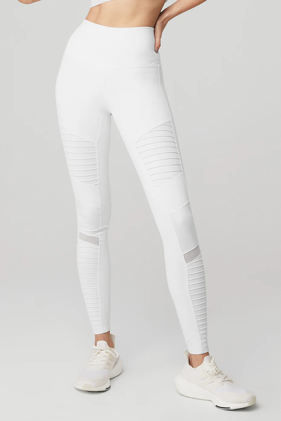 Alo Yoga High-Waist Moto Legging - White/White Glossy Alo Yoga High-Waist Moto Legging – White/White Glossy online
