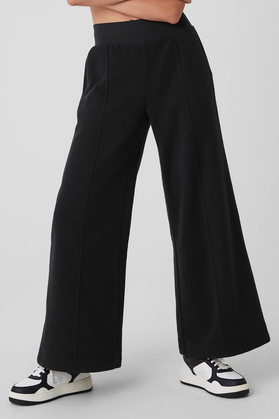 Alo Yoga Polar Fleece High-Waist Snowdrift Wide Leg Pant – Black online