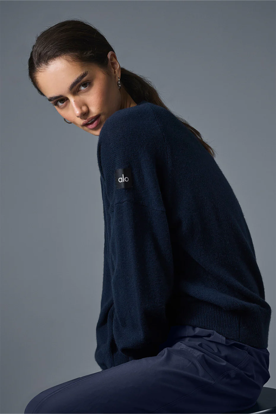 Alo Yoga Cashmere Jet Set Crew – Navy online