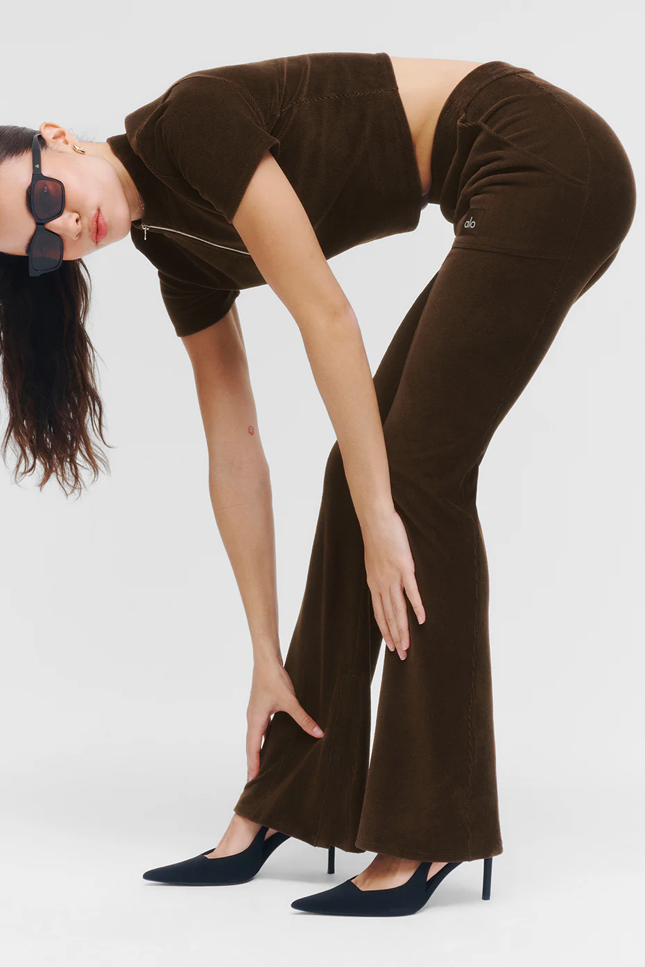 Alo Yoga Micro Corduroy High-Waist Winter Break Flare Pant – Espresso online