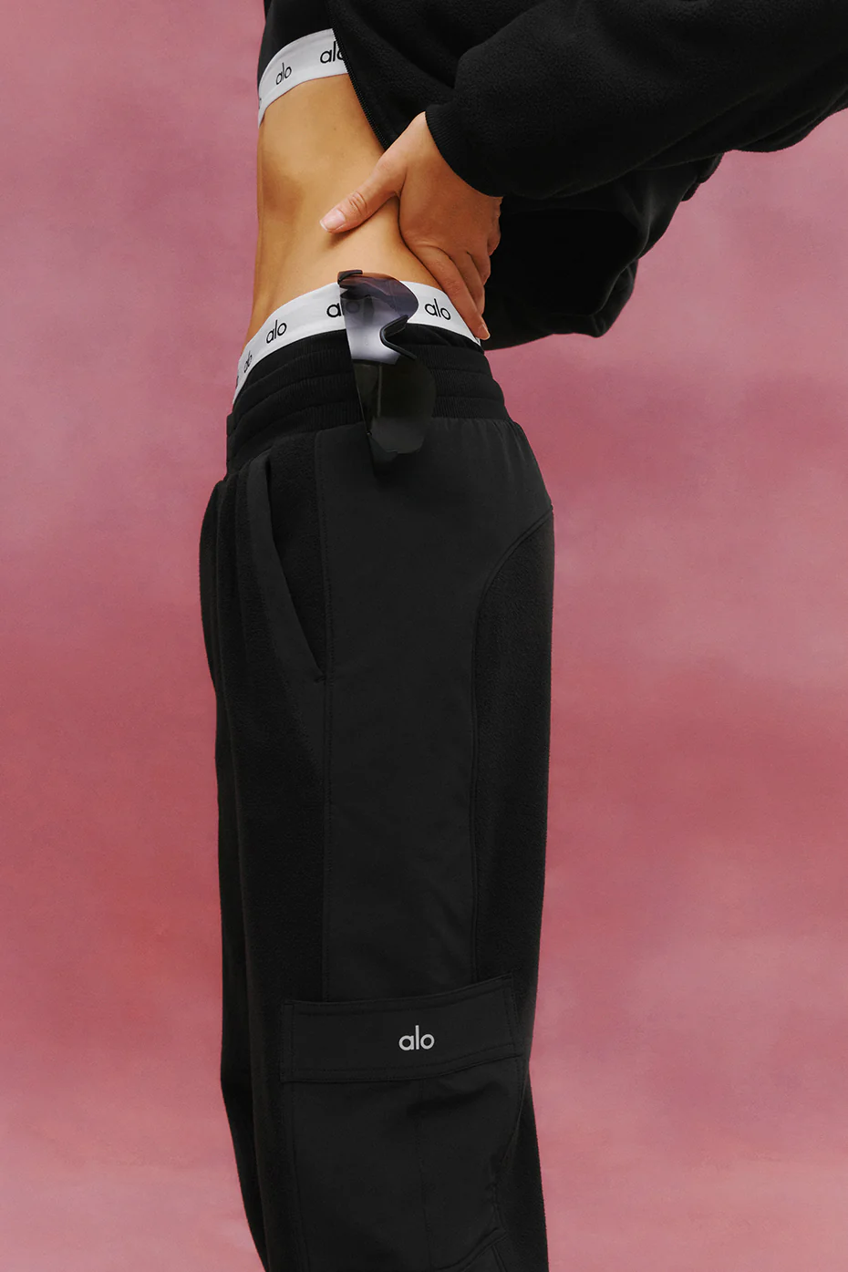 Alo Yoga Polar Fleece Wintry Mix Pant - Black Alo Yoga Polar Fleece Wintry Mix Pant – Black online