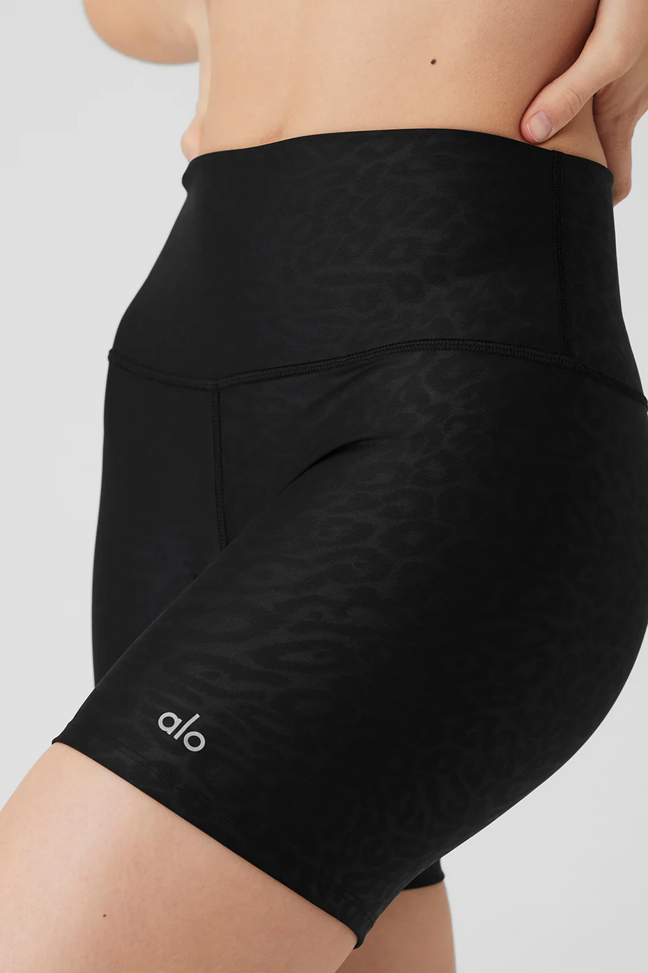 Alo Yoga 5 Airlift High-Waist Leopard Debossed Biker Short – Black online