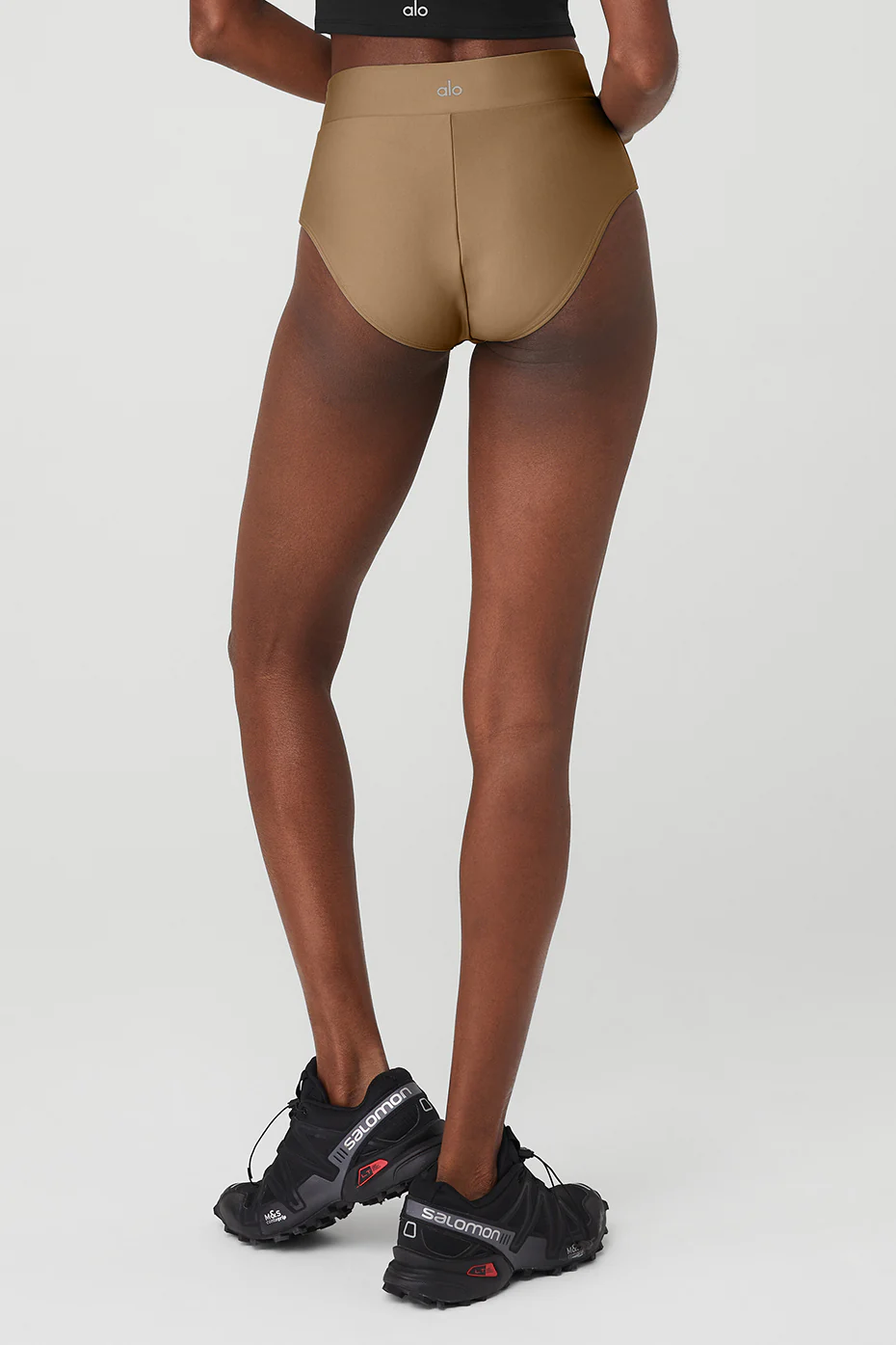 Alo Yoga Airlift Record-Breaker Boyshort – Gravel online