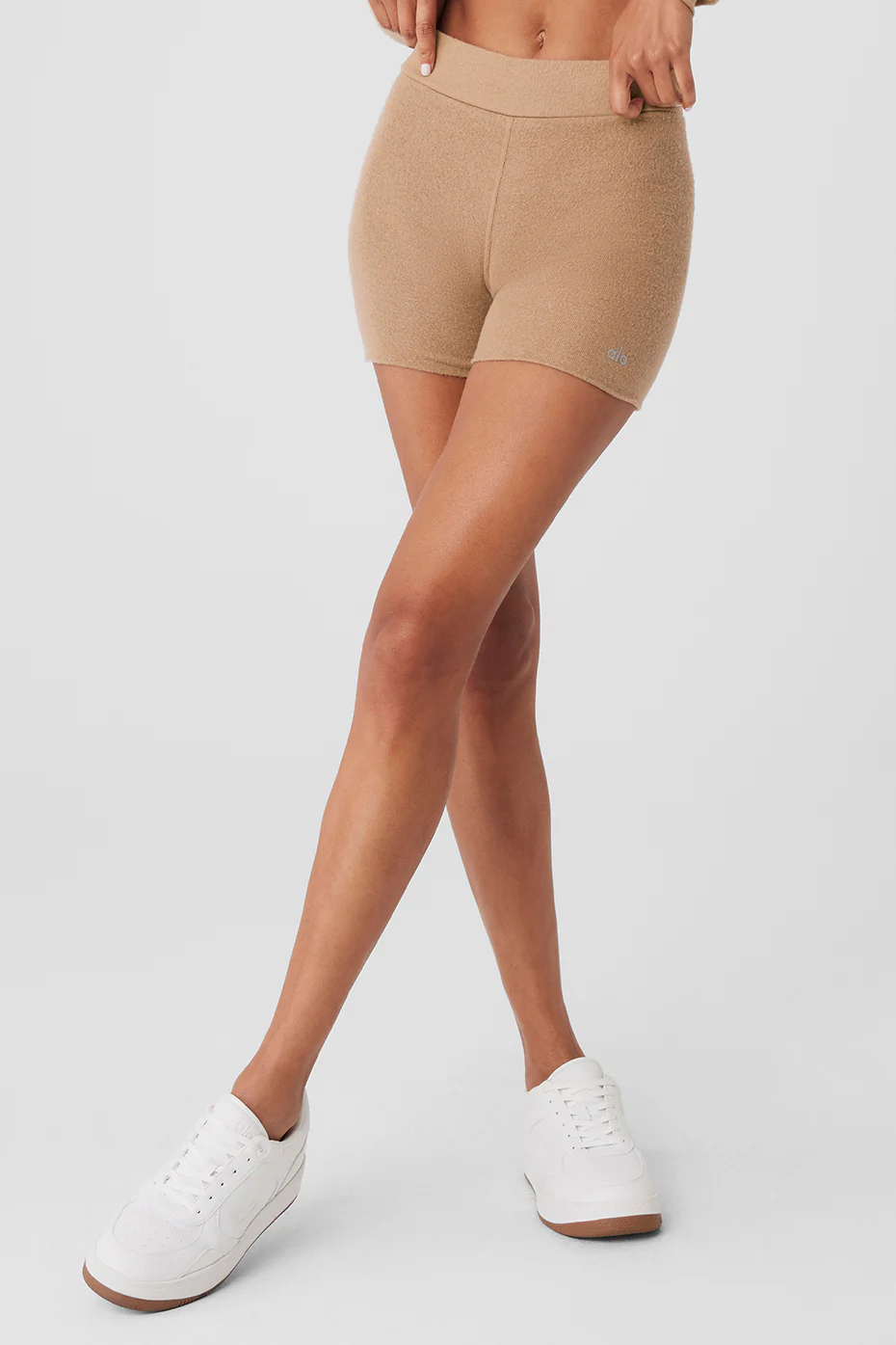 Alo Yoga Alolux High-Waist Me Time Short – Toasted Almond online