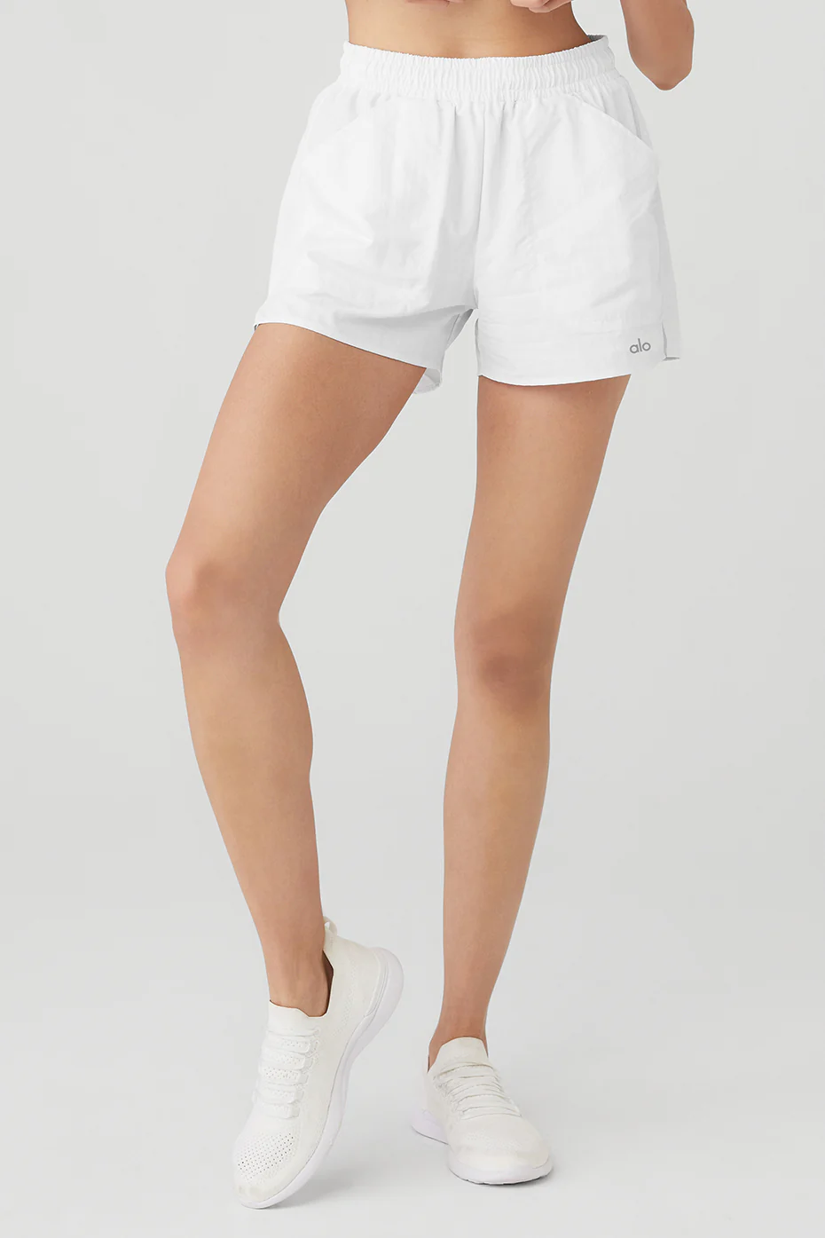 Alo Yoga Alumni Short – White online