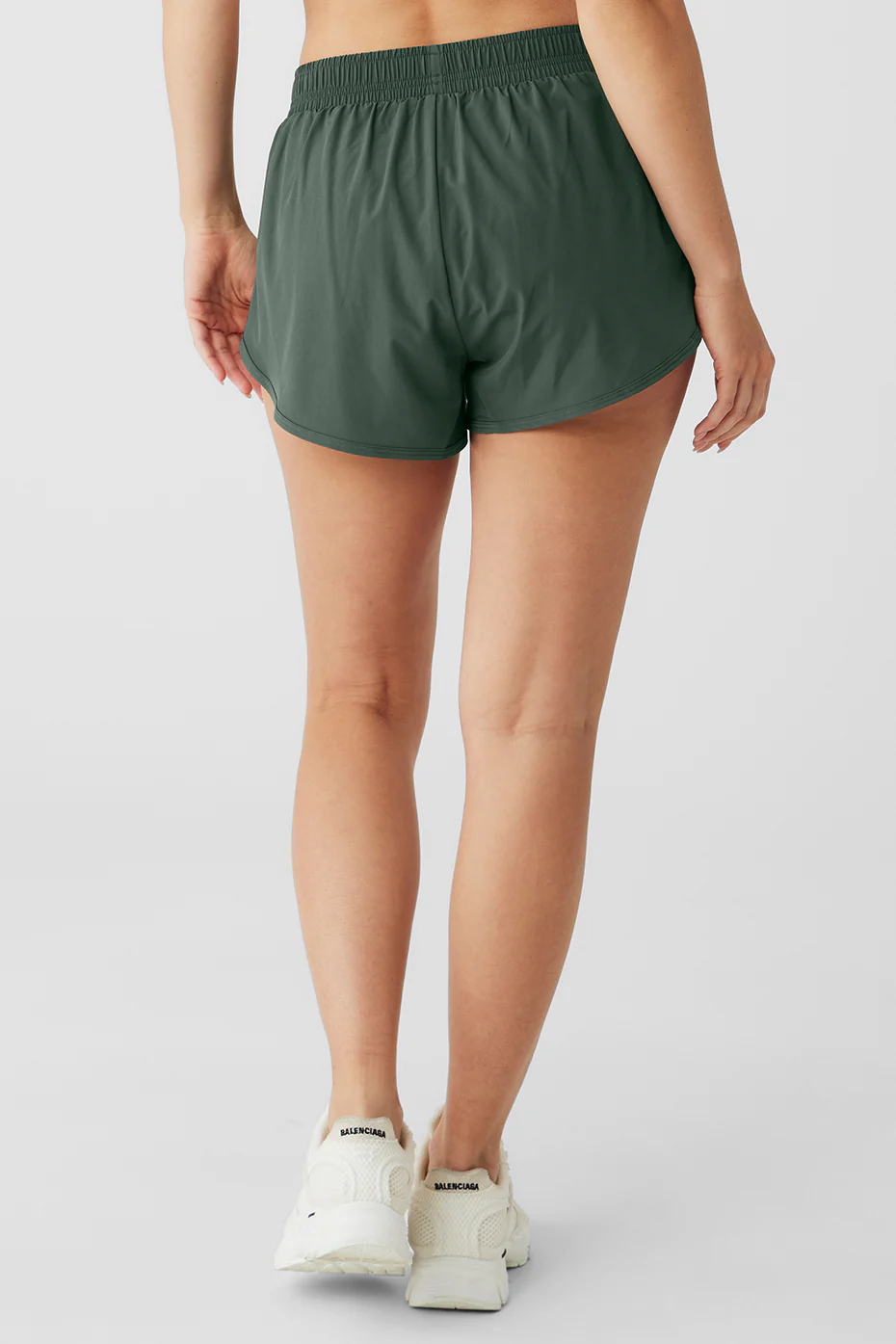 Alo Yoga Ivy League Dolphin Short – Dark Cactus online