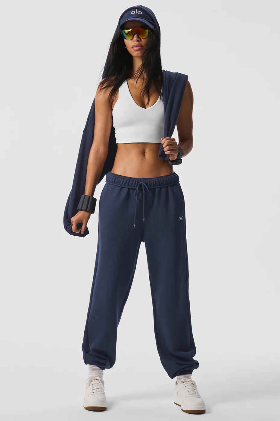 Alo Yoga Accolade Sweatpant – Navy online