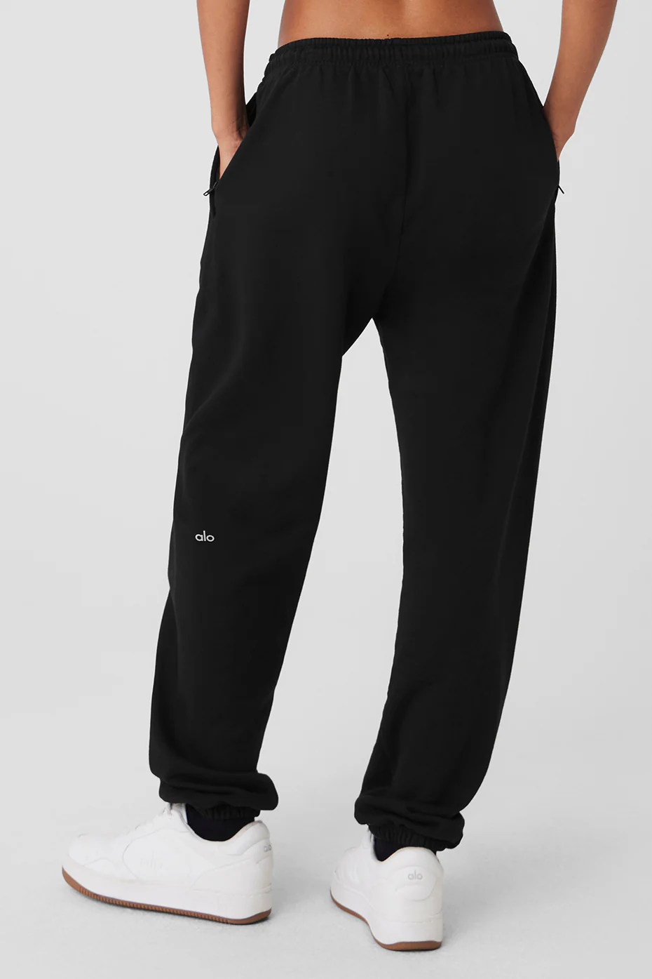 Alo Yoga Chill Sweatpant – Black online