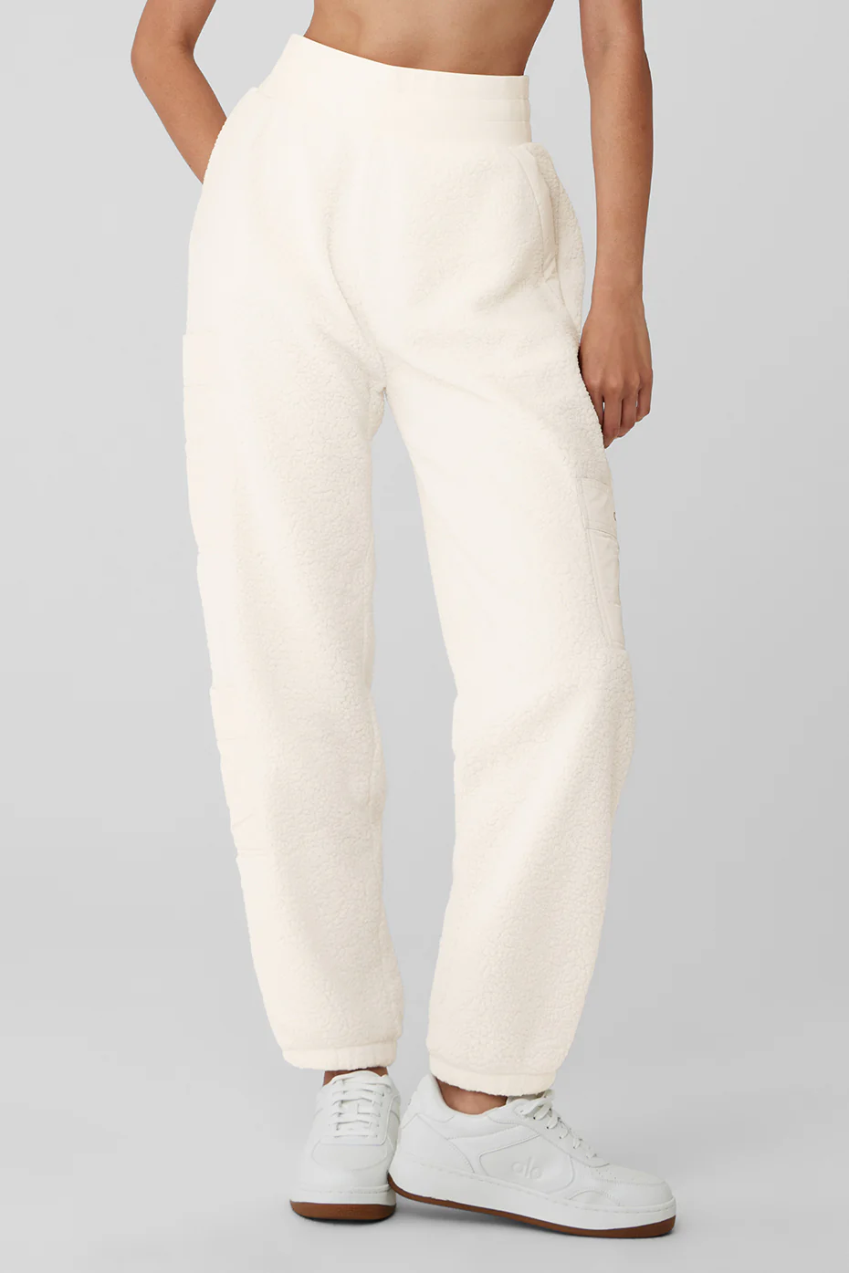 Alo Yoga Micro Sherpa High-Waist Solstice Sweatpant – Ivory online
