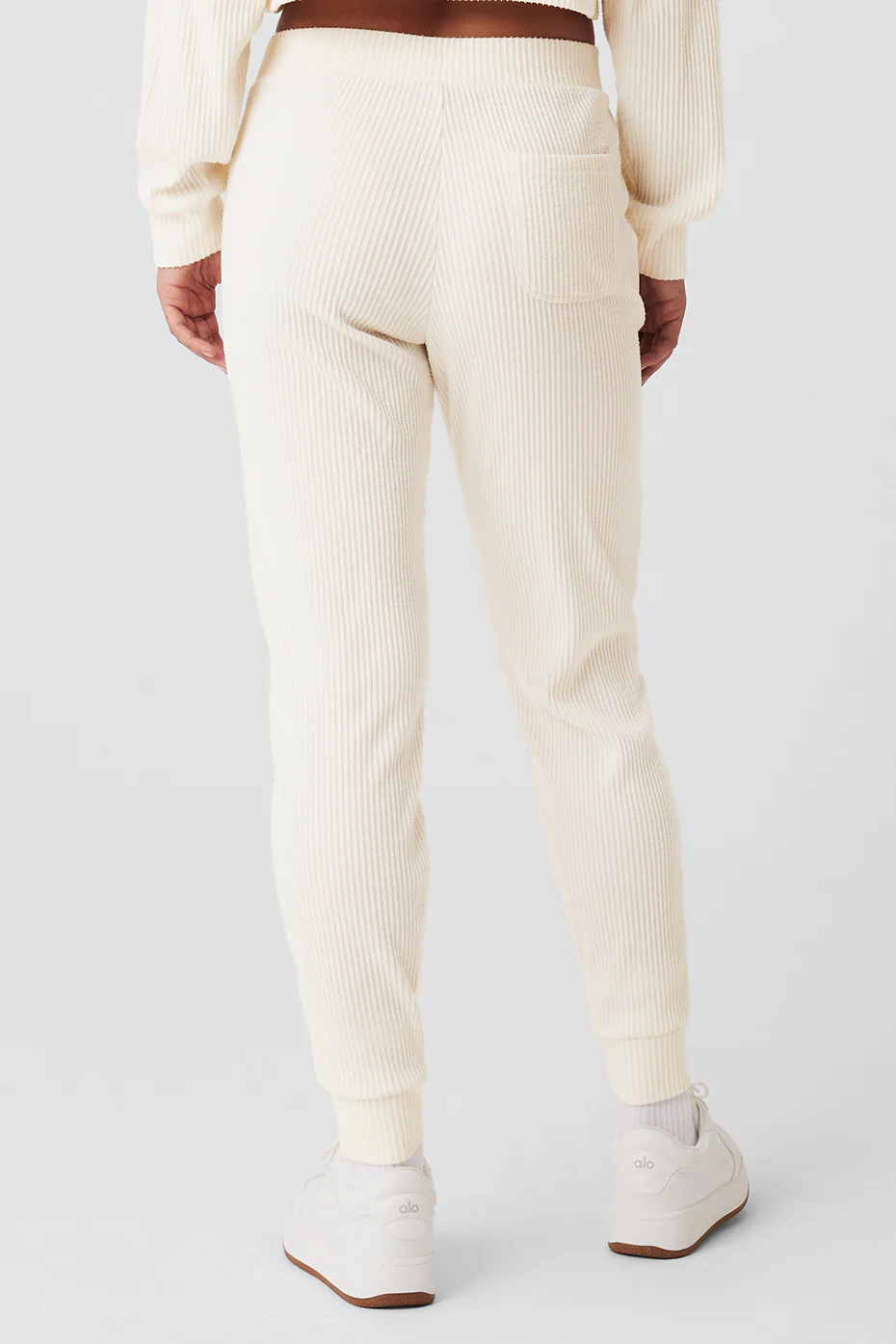 Alo Yoga Muse Sweatpant – Ivory online