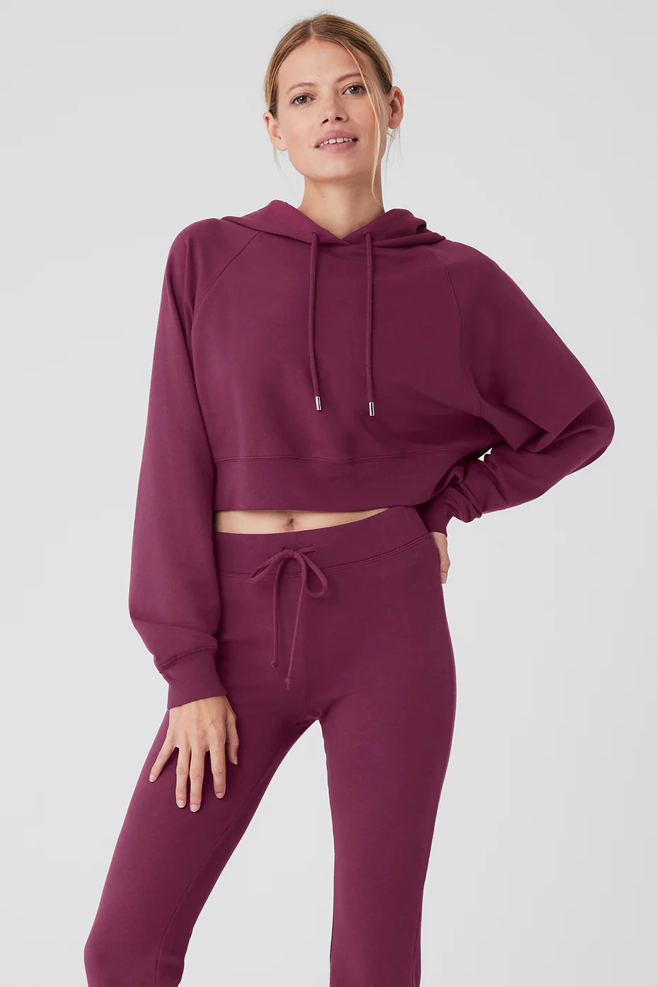 Alo Yoga Cropped Double Take Hoodie - Wild Berry Alo Yoga Cropped Double Take Hoodie – Wild Berry online