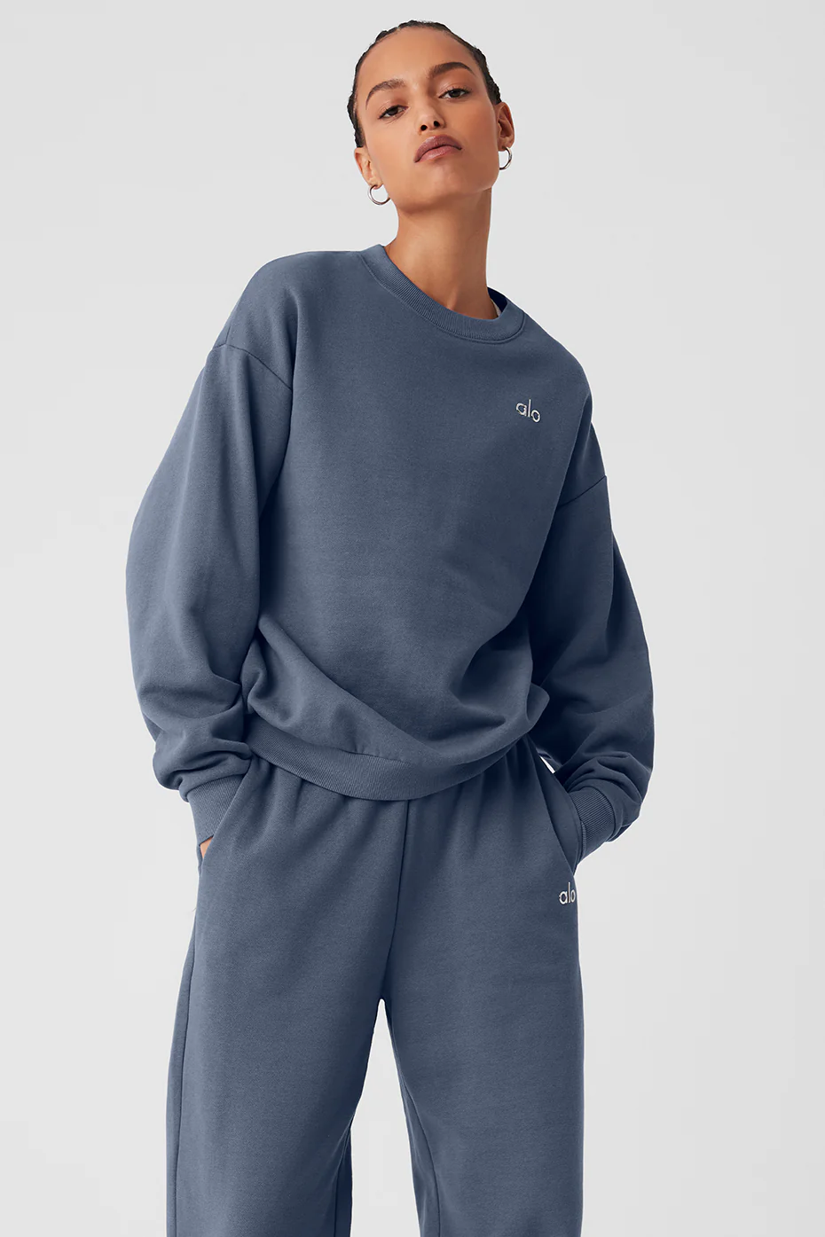 Alo Yoga Accolade Crew Neck Pullover – Bluestone online