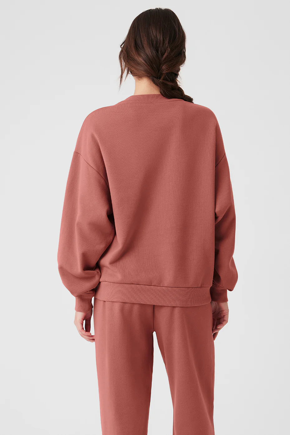 Alo Yoga Accolade Crew Neck Pullover – Soft Terracotta online