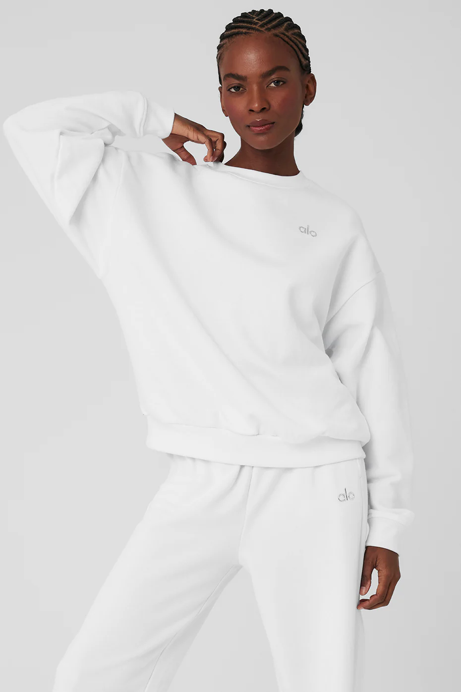 Alo Yoga Accolade Crew Neck Pullover – White online