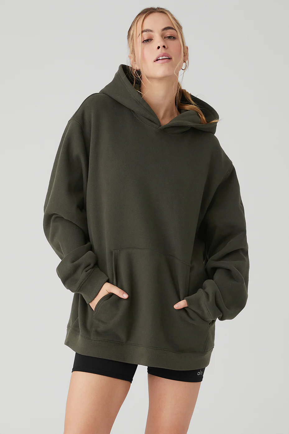 Alo Yoga Renown Heavy Weight Hoodie - Stealth Green Alo Yoga Renown Heavy Weight Hoodie – Stealth Green online