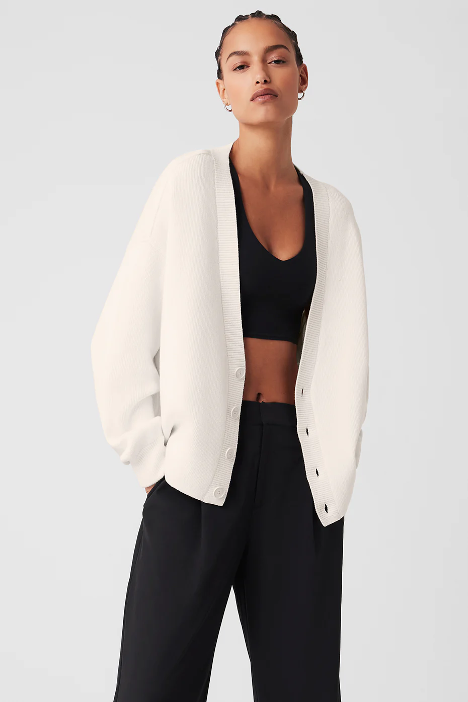 Alo Yoga Scholar Cardigan Sweater – Ivory online